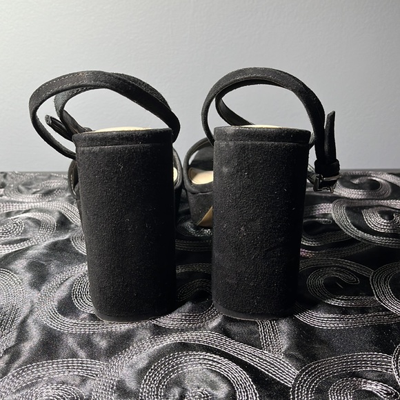 VINCE CAMUTO Chastin Platform Sandal - Picture 3 of 5